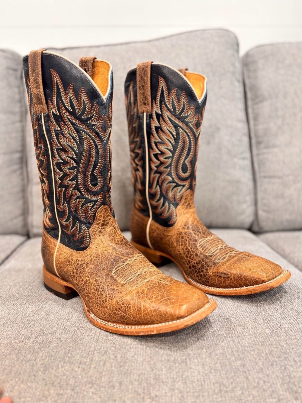 Ariat Bison Leather Western Boots